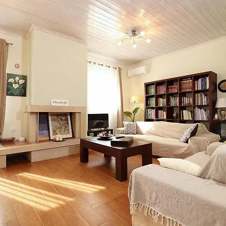Elizabeth - 3br Spacious Vragkaniotika