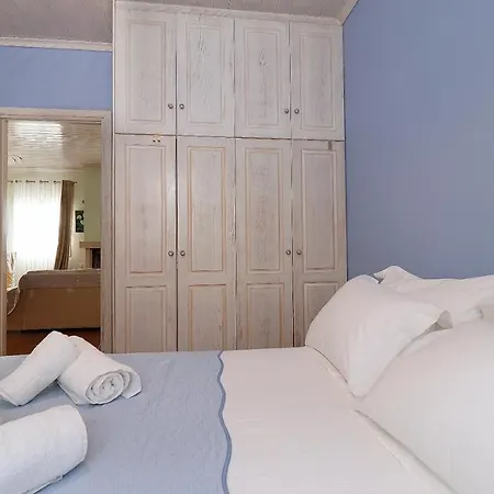 Elizabeth - 3br Spacious Villa Vragkaniotika