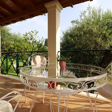 Elizabeth - 3br Spacious Villa Vragkaniotika