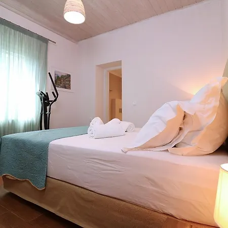 Elizabeth - 3br Spacious Villa Vragkaniotika